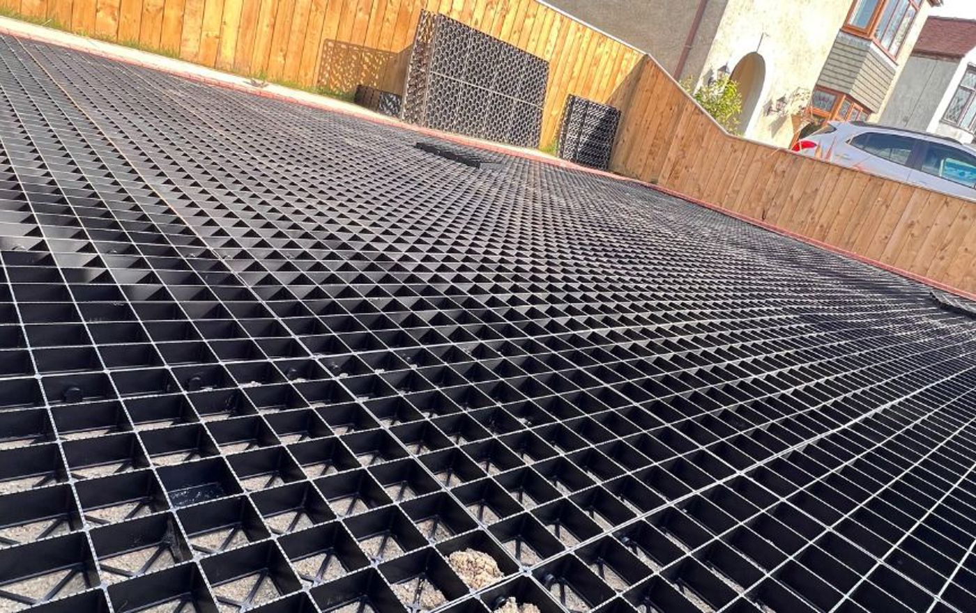 Win £800 towards a handy gravel grid for your drive or pathway